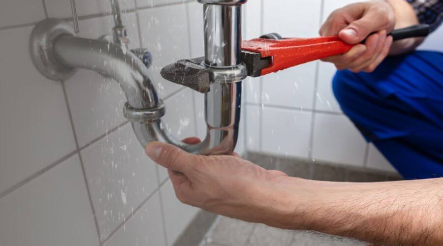 Professional Leak Detection services in Minot Afb, ND